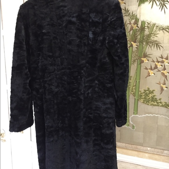 Portrait Coat - Picture 4 of 7